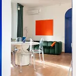 Metaphysicomo Διαμέρισμα Όπως